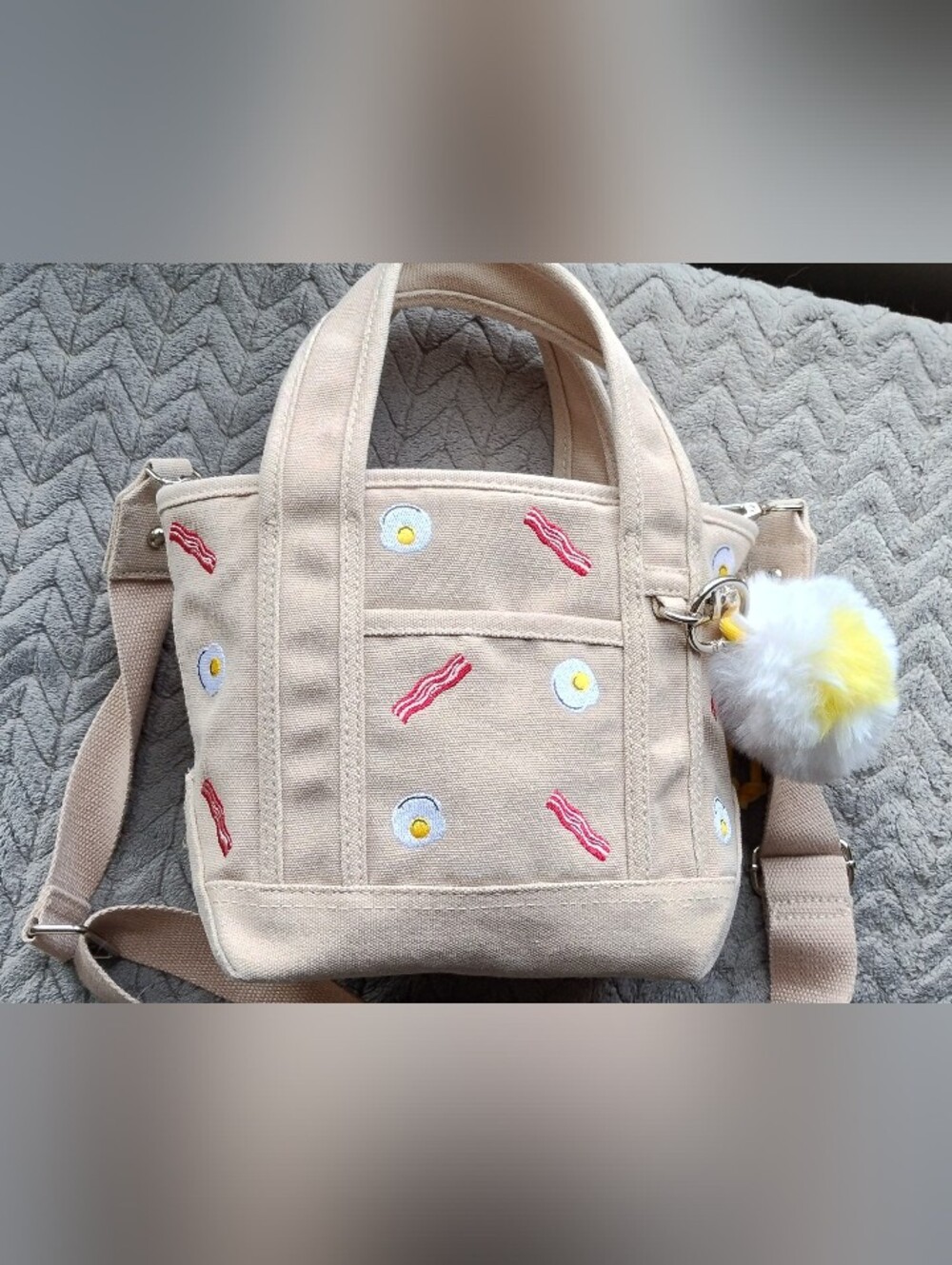 Madden Girl Bacon & Eggs Bag- TikTok Viral Bag - Picture 3 of 7
